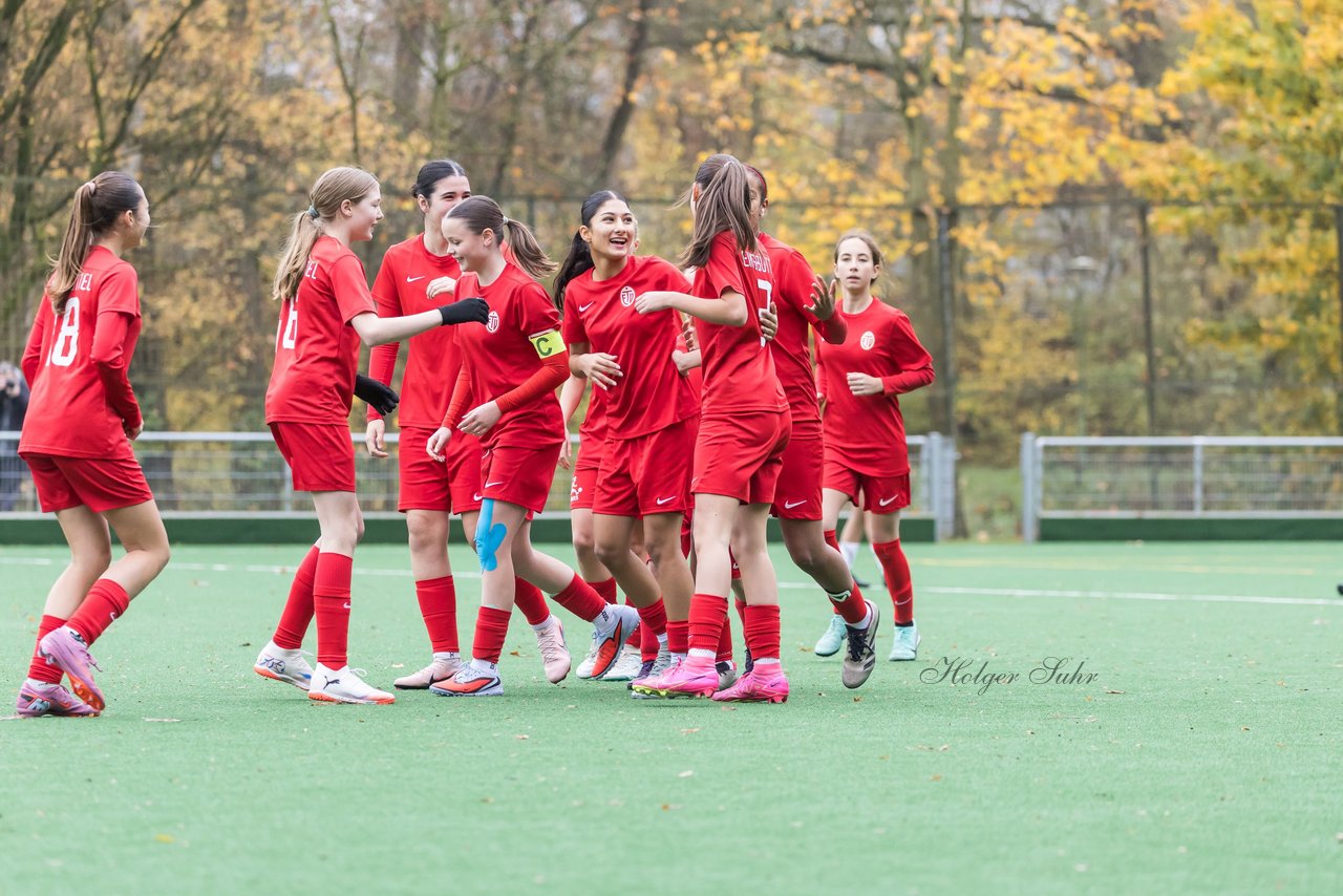 Bild 86 - wCJ VfL Pinneberg - Eimsbuettler TV : Ergebnis: 0:3